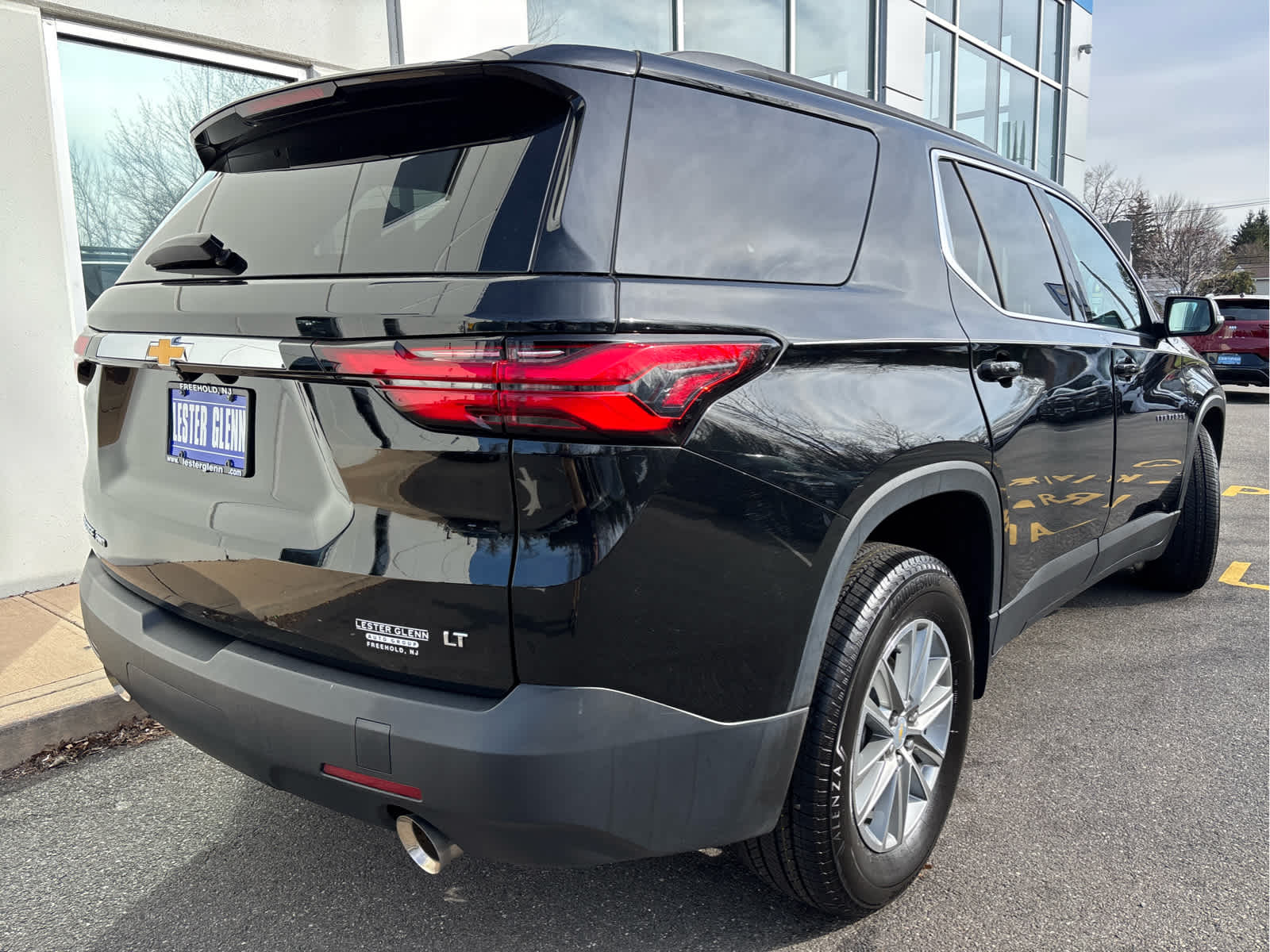 2023 Chevrolet Traverse LT Leather