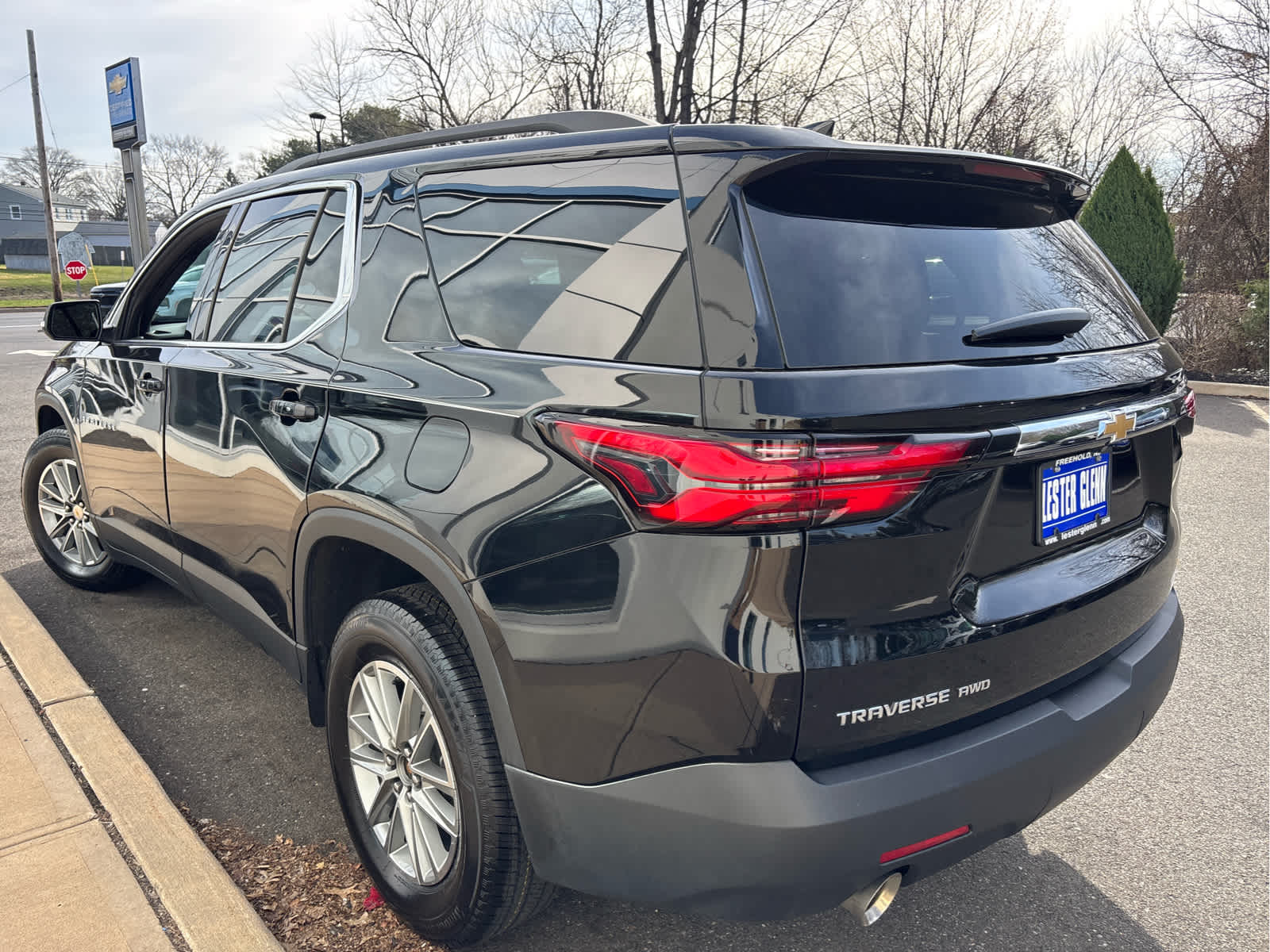 2023 Chevrolet Traverse LT Leather
