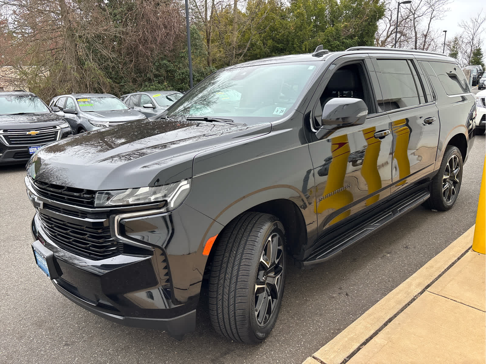 2024 Chevrolet Suburban RST