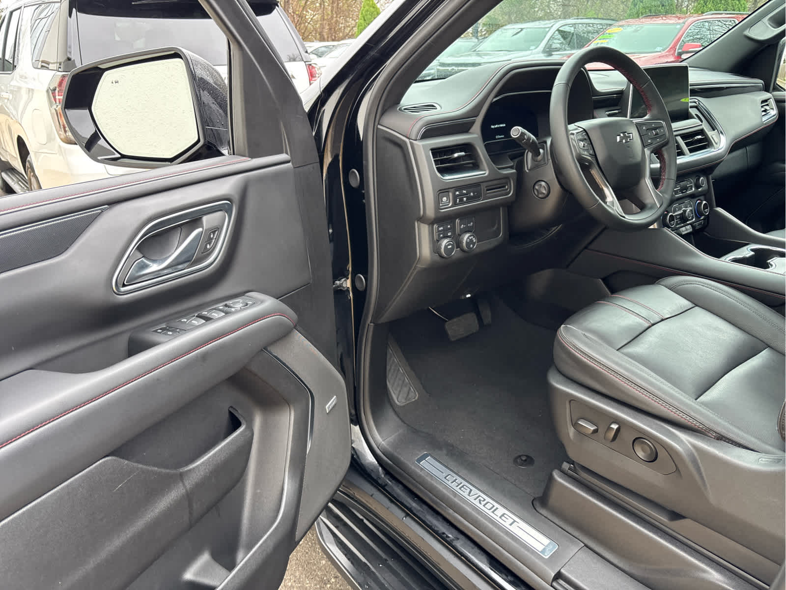 2024 Chevrolet Suburban RST