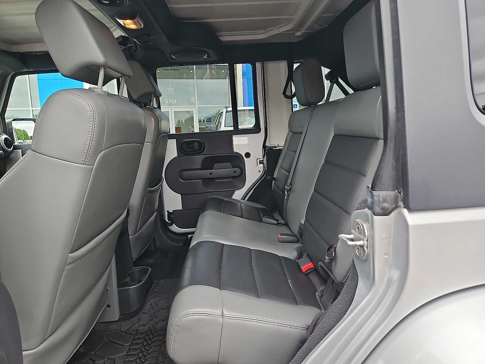 2010 Jeep Wrangler Unlimited Sahara