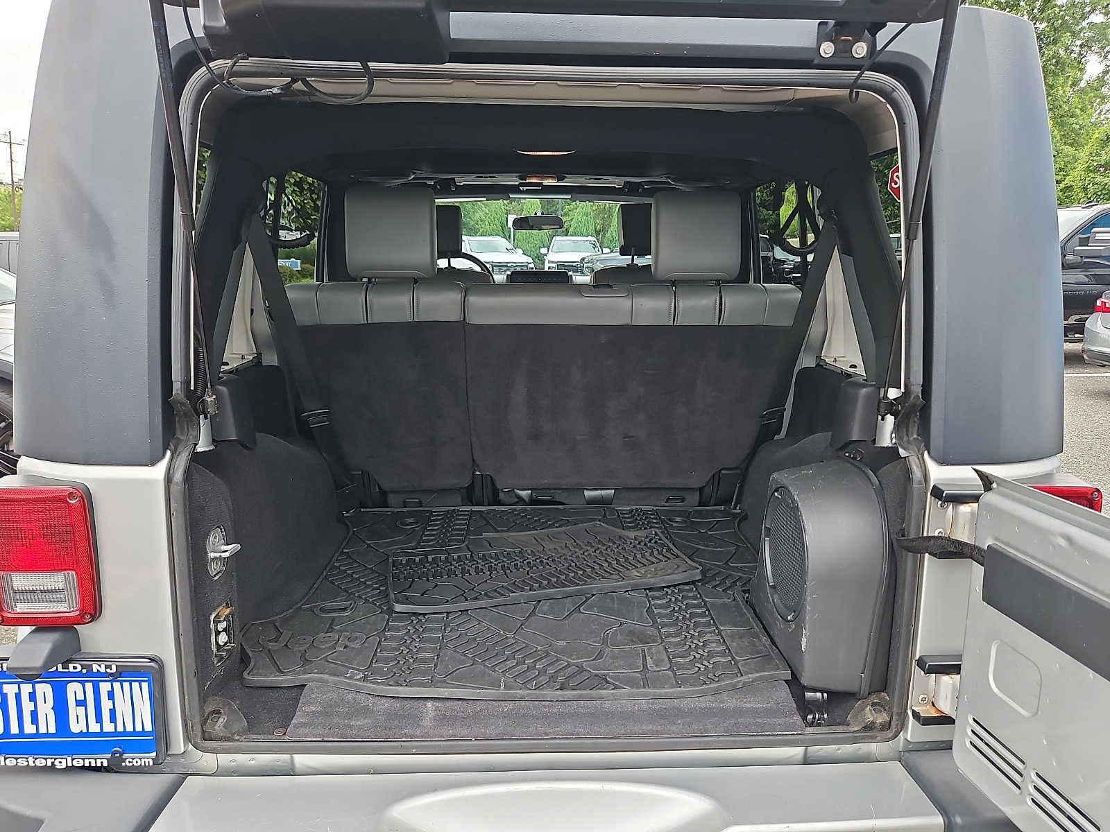 2010 Jeep Wrangler Unlimited Sahara