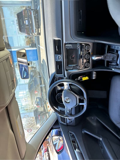 2017 Volkswagen Passat R-Line w/Comfort Pkg