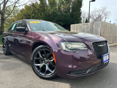 2020 Chrysler 300 Touring