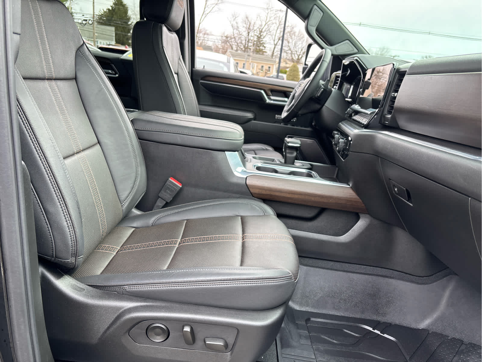 2024 Chevrolet Silverado 1500 High Country - Photo 36