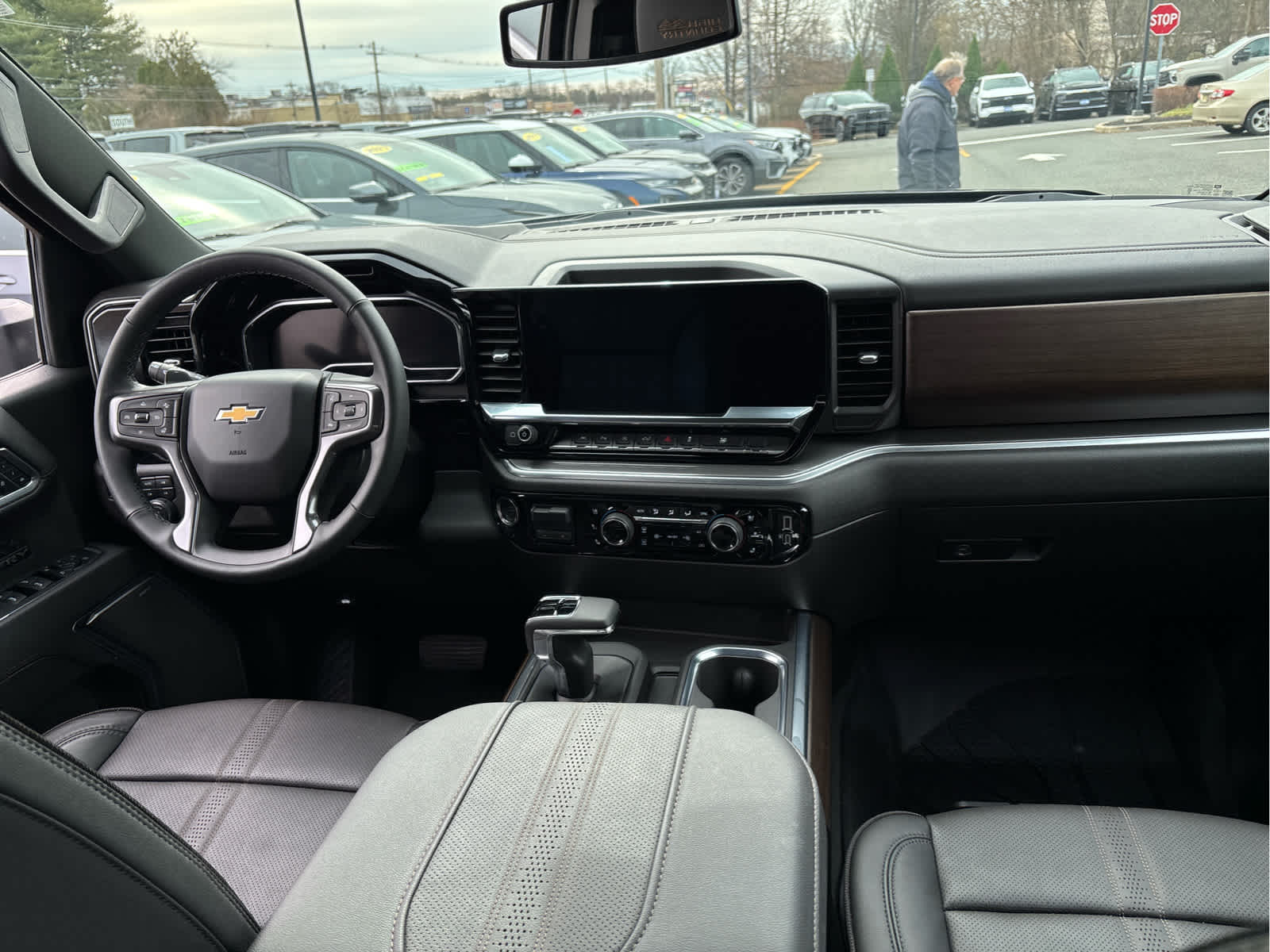 2024 Chevrolet Silverado 1500 High Country - Photo 37