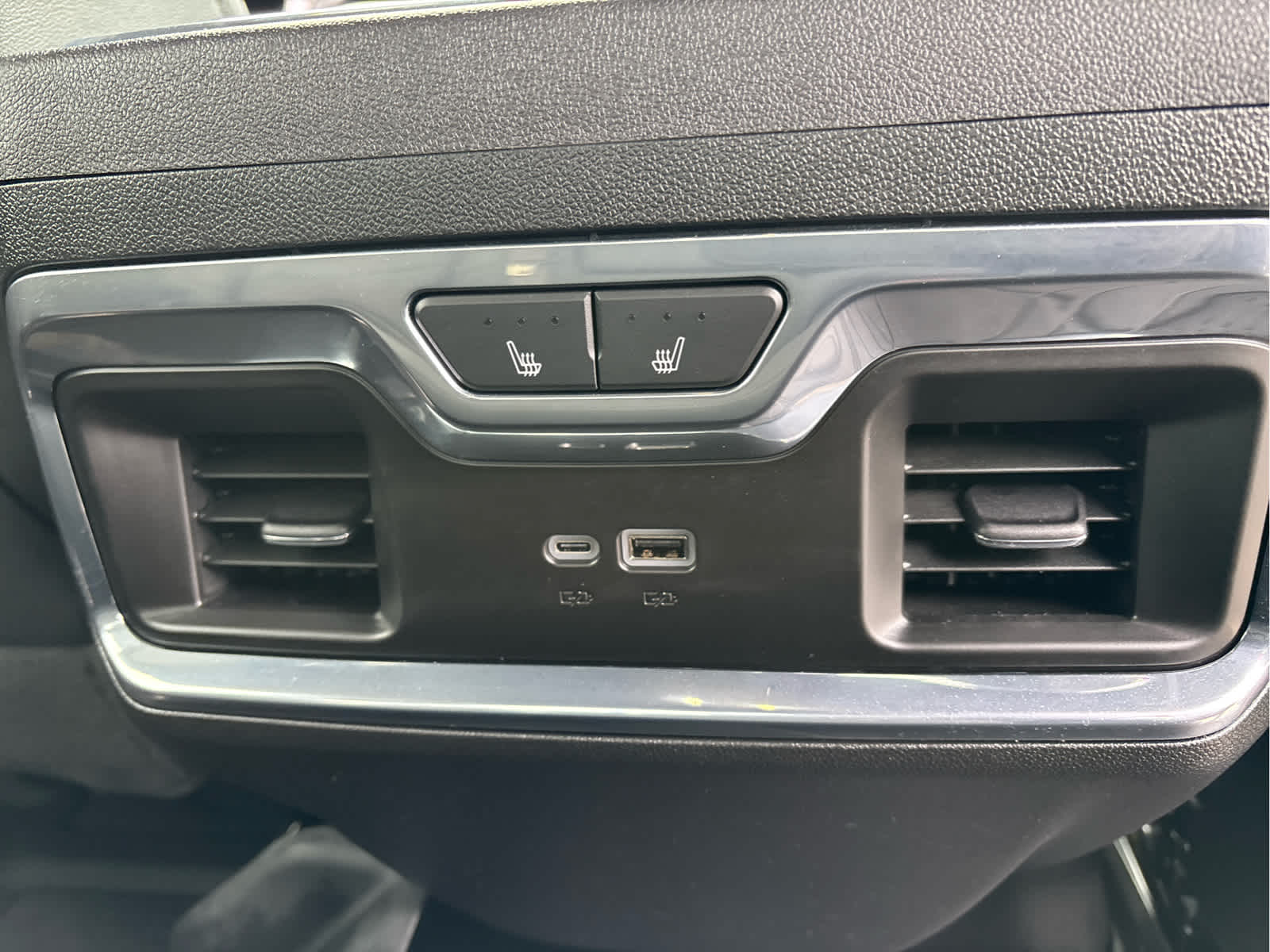 2024 Chevrolet Silverado 1500 High Country - Photo 39