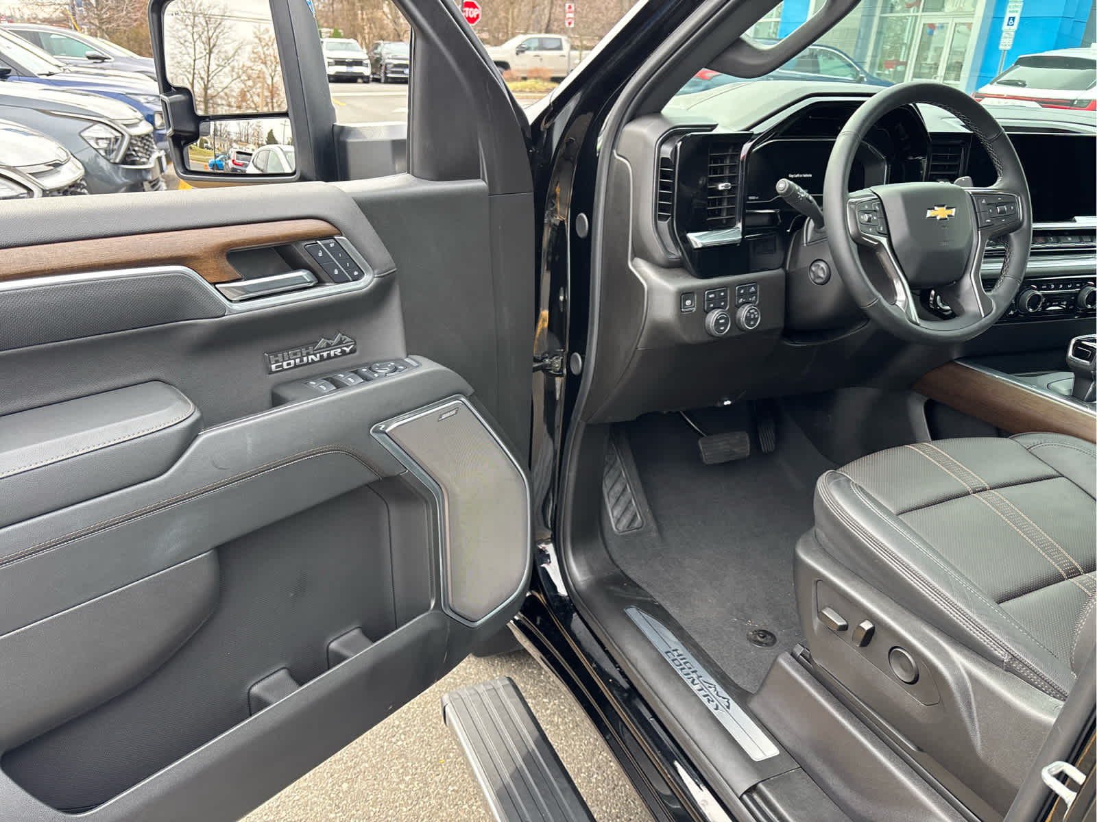 2024 Chevrolet Silverado 1500 High Country - Photo 7