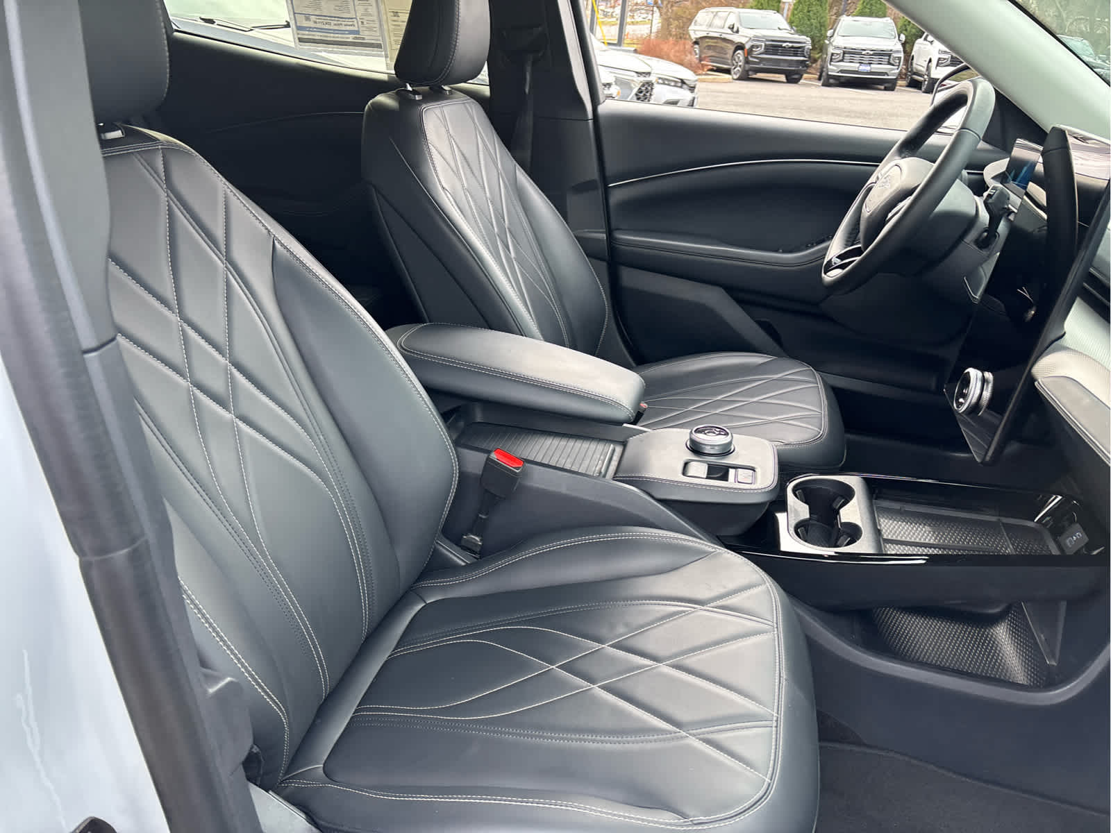 2021 Ford Mustang Mach-E Select