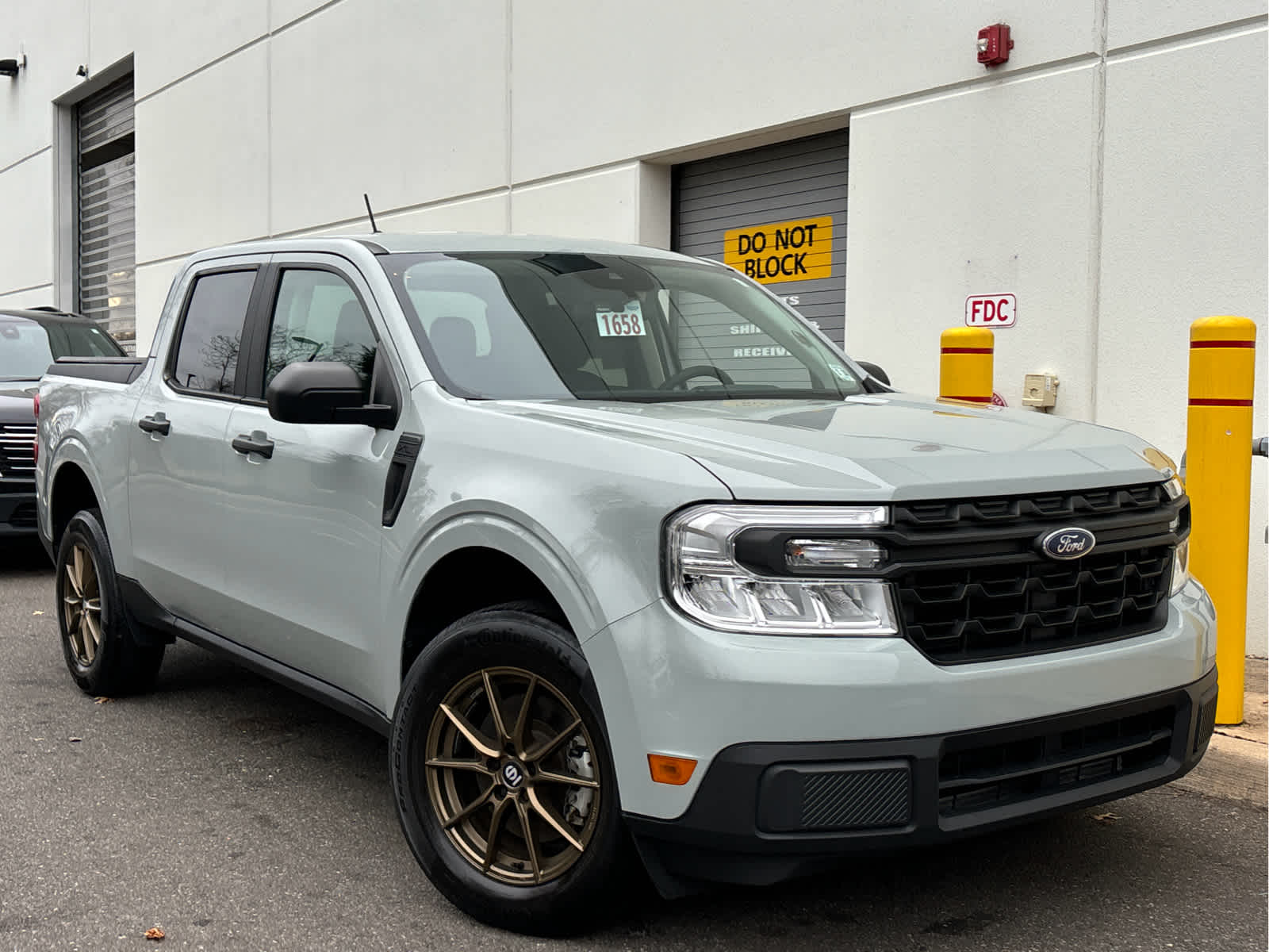 2023 Ford Maverick XL