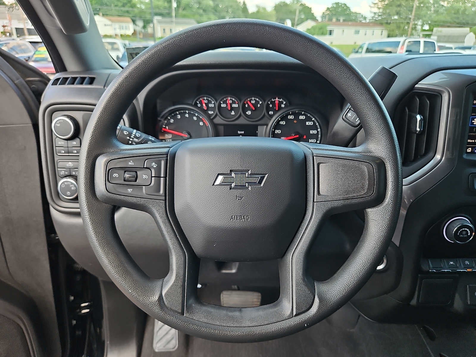 2022 Chevrolet Silverado 1500 Custom Trail Boss