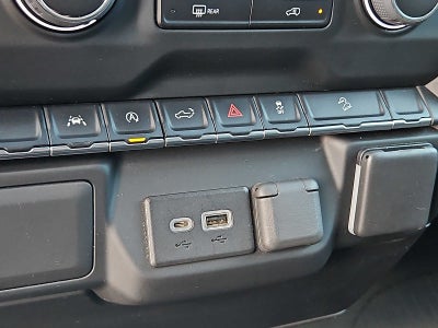 2022 Chevrolet Silverado 1500 Custom Trail Boss