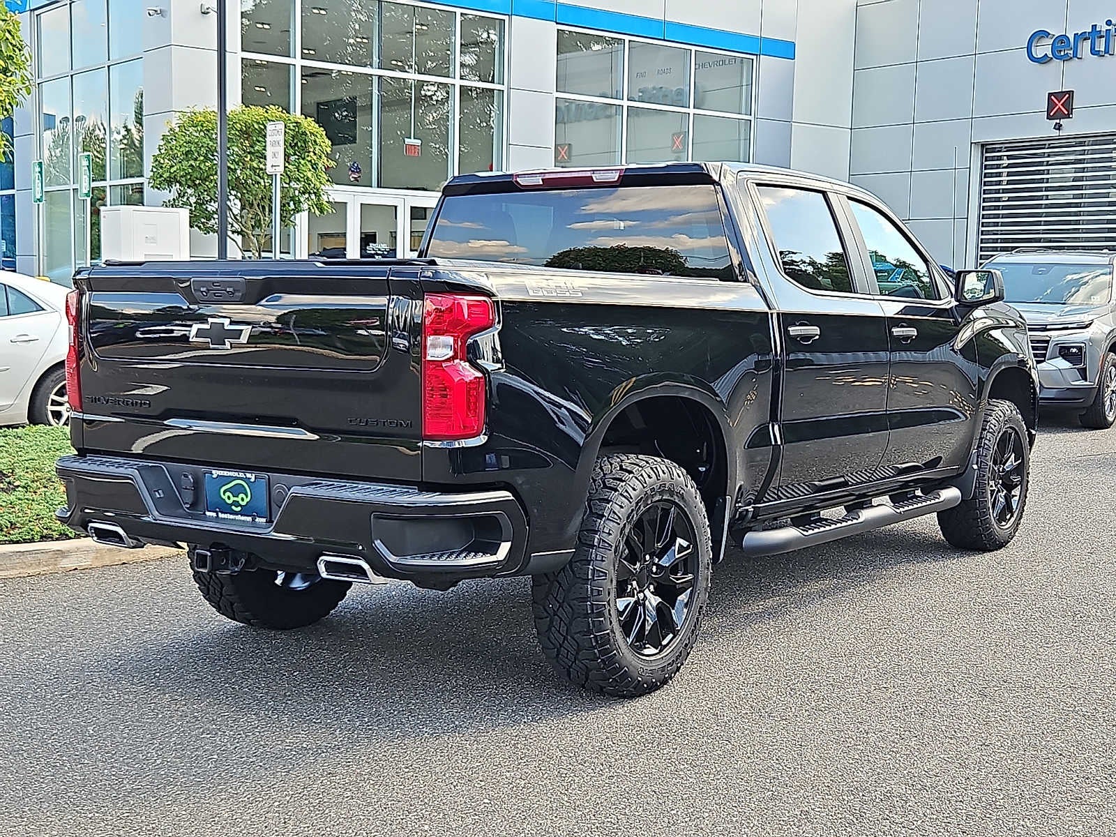 2022 Chevrolet Silverado 1500 Custom Trail Boss