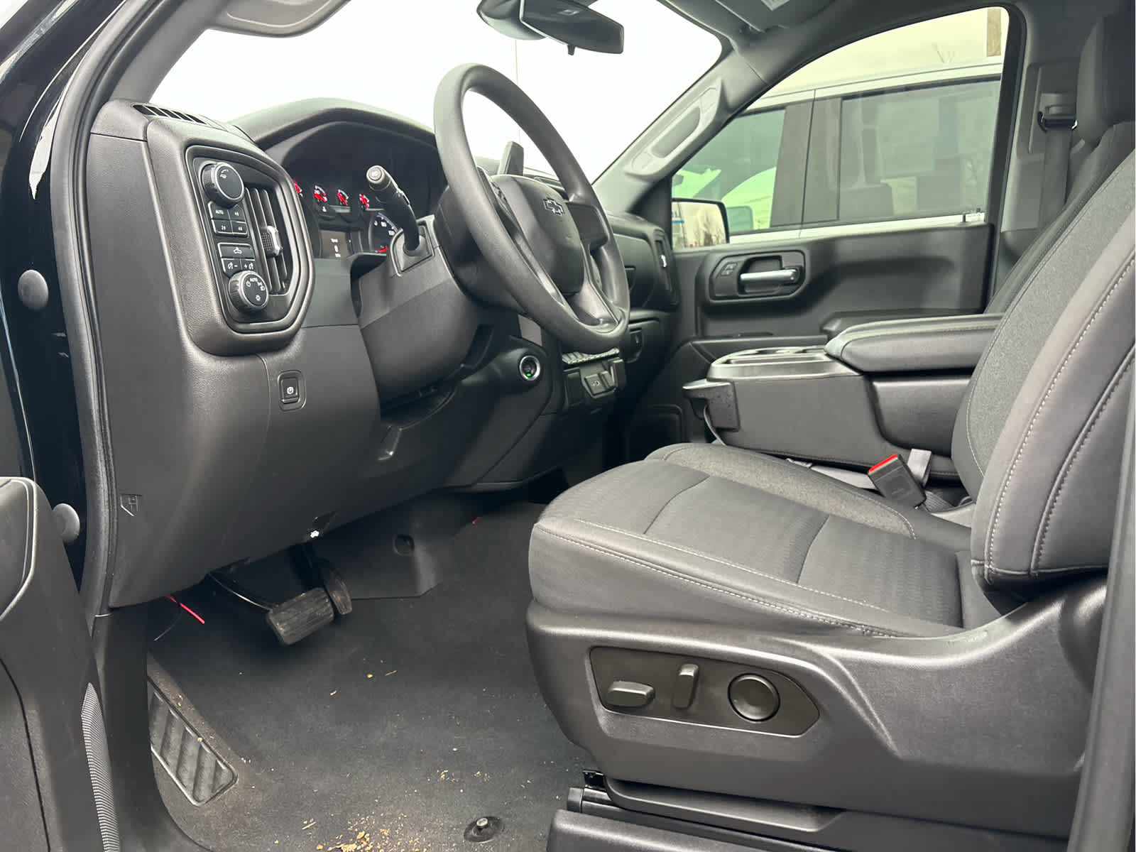 2023 Chevrolet Silverado 1500 Custom Trail Boss