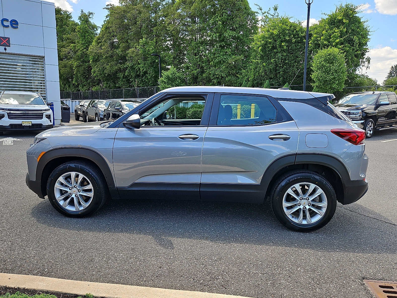 2023 Chevrolet Trailblazer LS