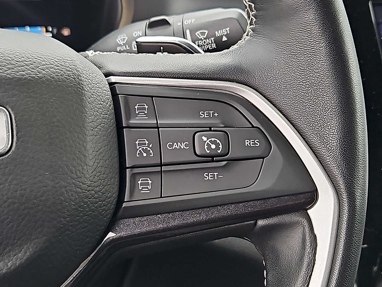 2022 Jeep Grand Cherokee Altitude