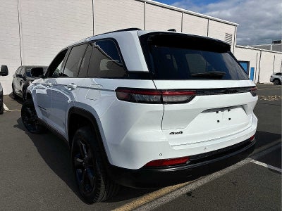 2022 Jeep Grand Cherokee Altitude
