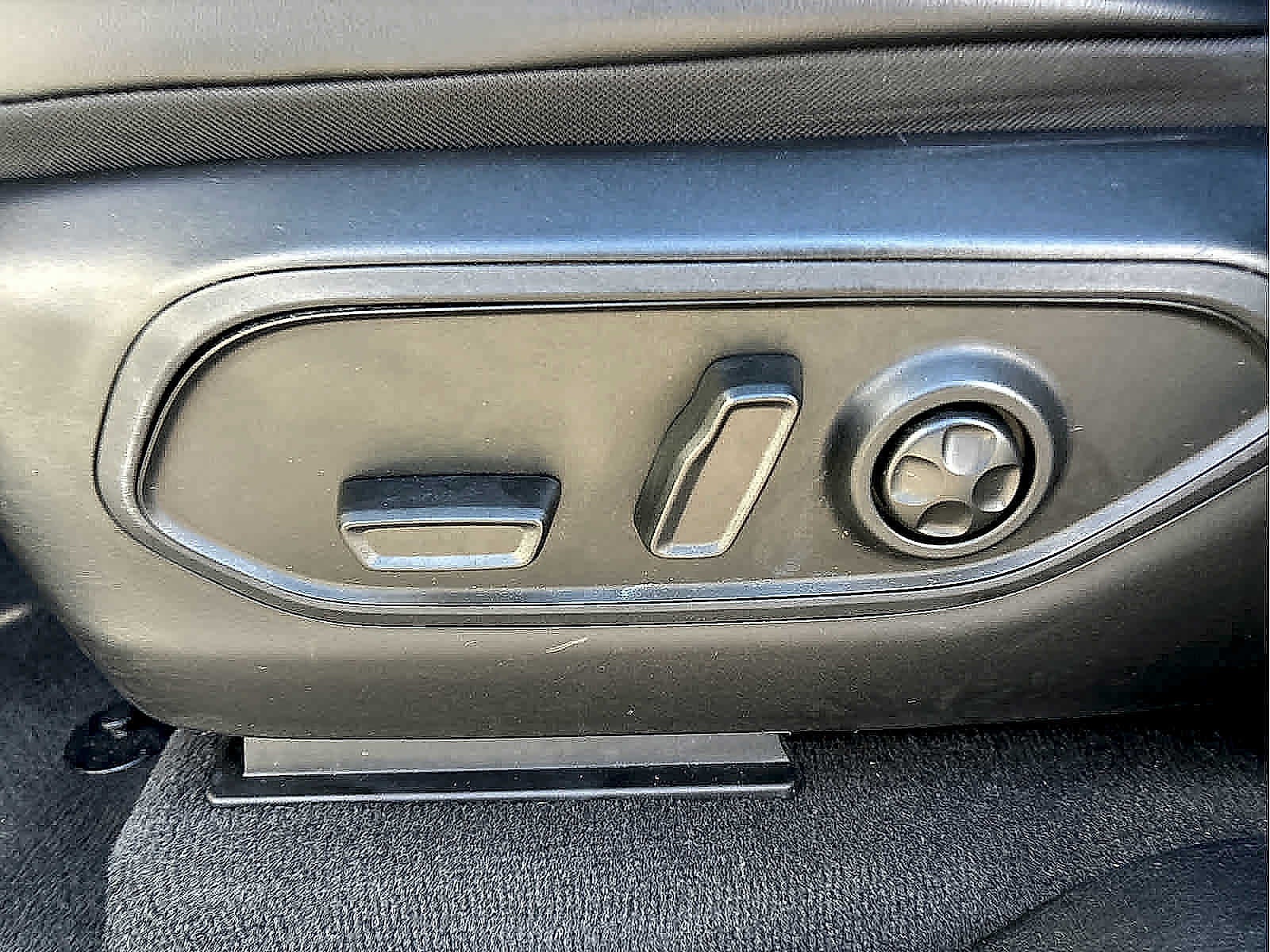 2022 Jeep Grand Cherokee Altitude