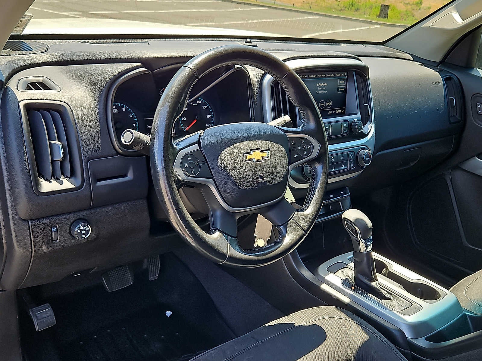 2022 Chevrolet Colorado 2WD LT