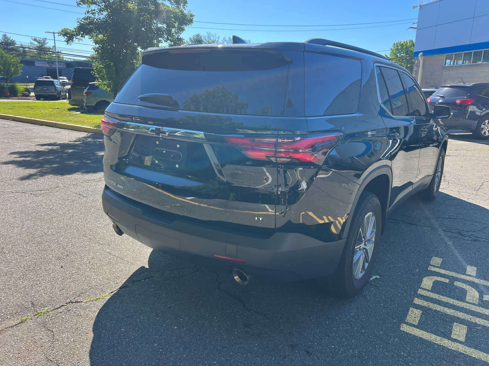 2023 Chevrolet Traverse LT Cloth