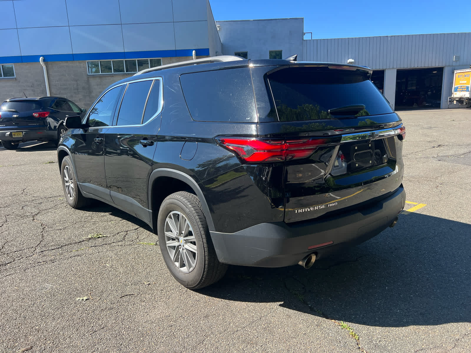 2023 Chevrolet Traverse LT Cloth