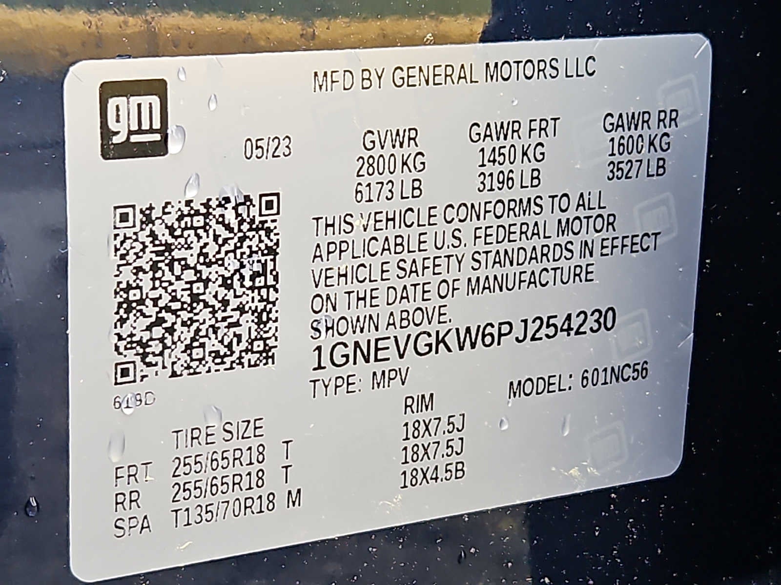 2023 Chevrolet Traverse LT Cloth