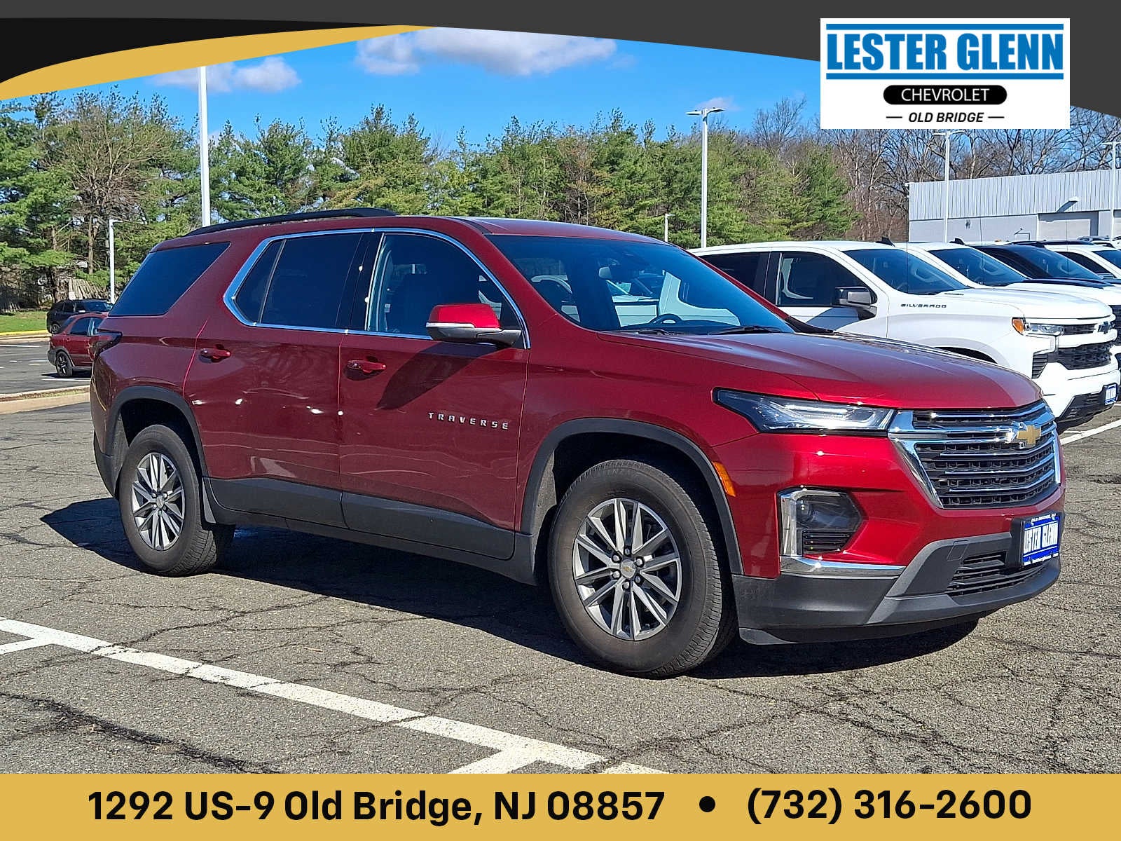 2023 Chevrolet Traverse LT Leather