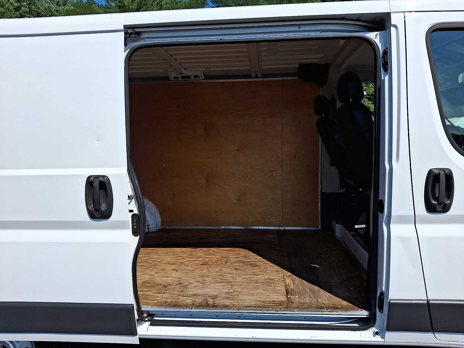 2017 RAM ProMaster Cargo Van 1500 Low Roof 136" WB