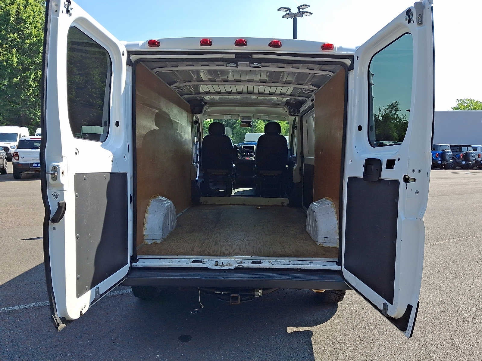 2017 RAM ProMaster Cargo Van 1500 Low Roof 136" WB
