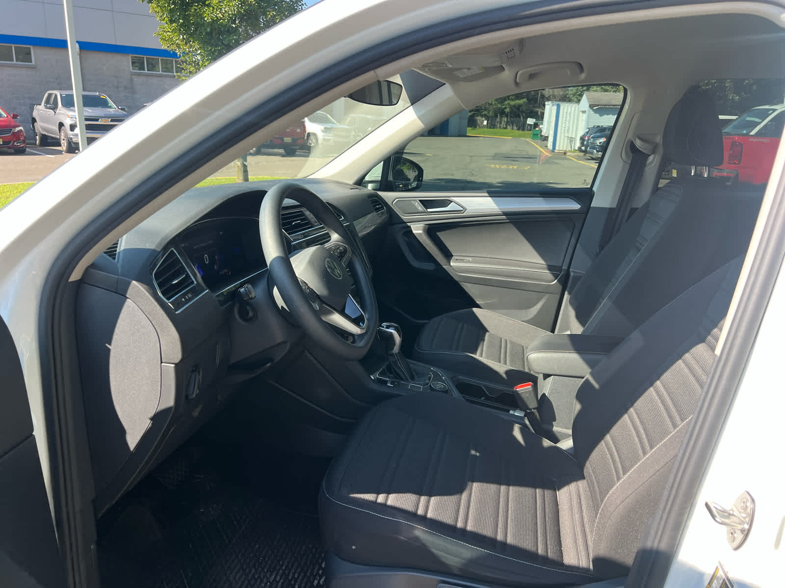 2023 Volkswagen Tiguan S