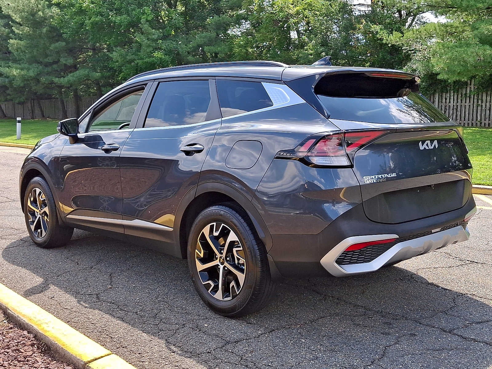 2025 Kia Sportage EX