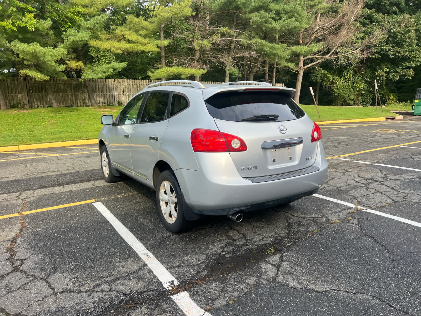 2011 Nissan Rogue SV