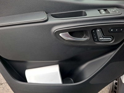 2022 Mercedes-Benz Sprinter Cargo Van 3500XD Standard Roof V6 144" 4WD