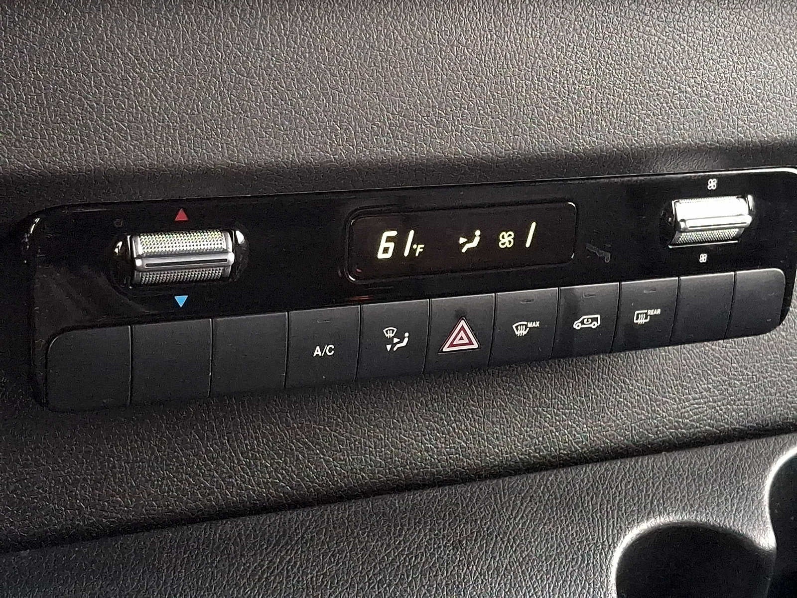 2022 Mercedes-Benz Sprinter Cargo Van 3500XD Standard Roof V6 144" 4WD