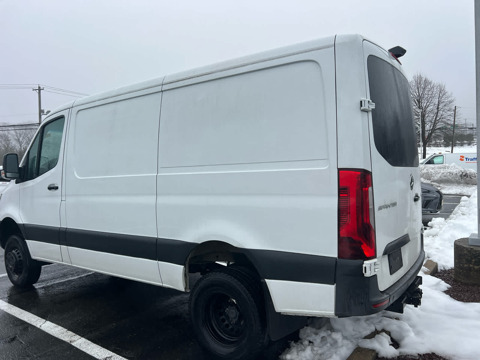 2022 Mercedes-Benz Sprinter Cargo Van 3500XD Standard Roof V6 144" 4WD
