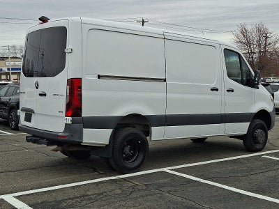 2022 Mercedes-Benz Sprinter Cargo Van 3500XD Standard Roof V6 144" 4WD