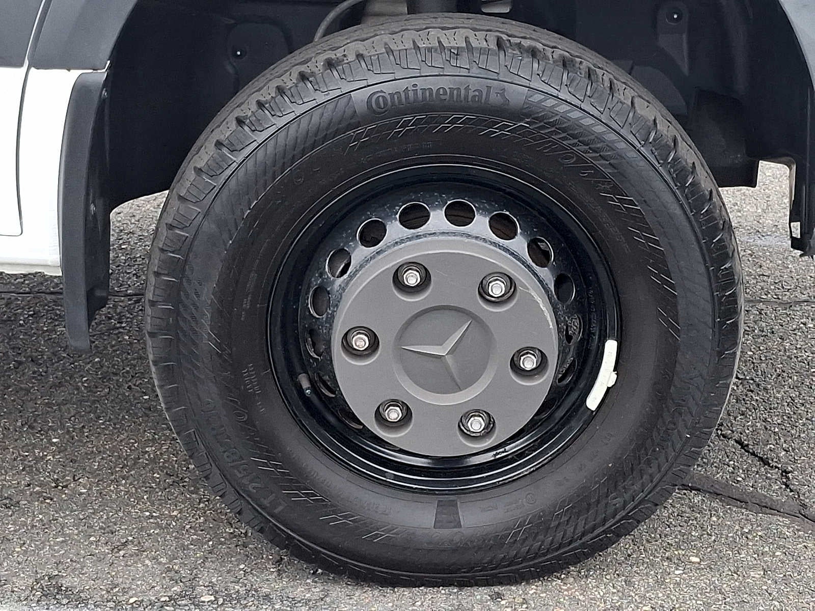 2022 Mercedes-Benz Sprinter Cargo Van 3500XD Standard Roof V6 144" 4WD