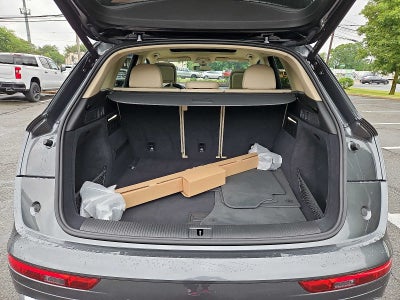 2022 Audi Q5 S line Premium