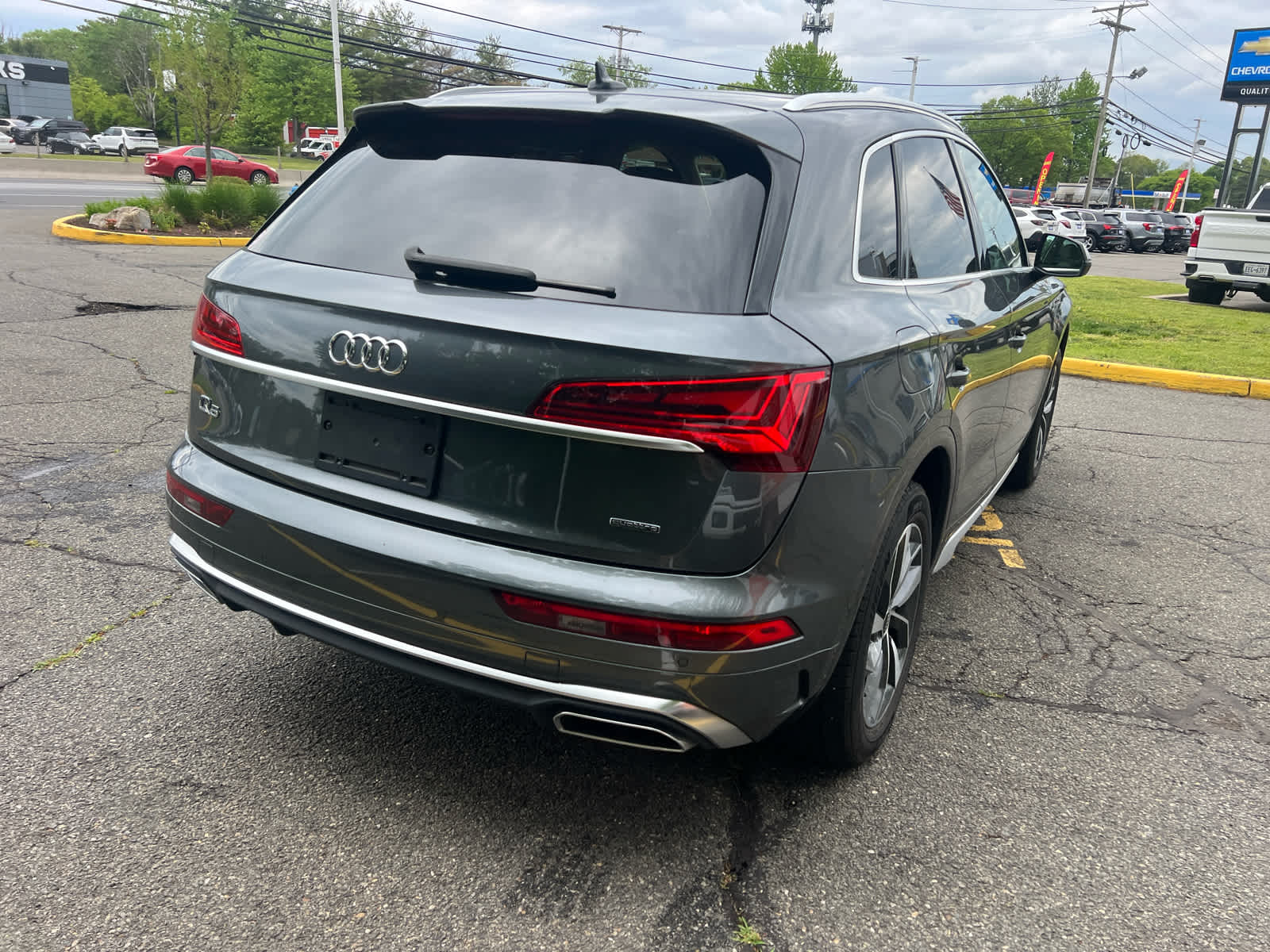 2022 Audi Q5 S line Premium