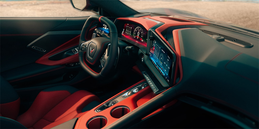 2027 Chevrolet Corvette Stingray Digital Displays and Cockpit Technology